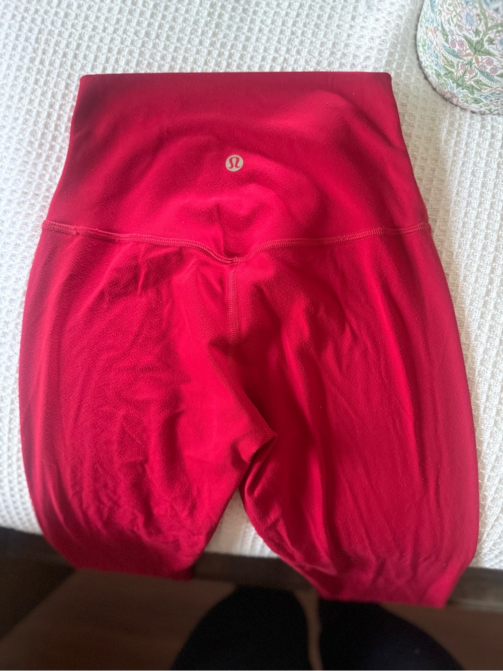 Lululemon High-Waist Red align leggings